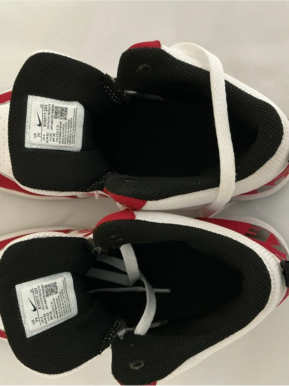 Nike Court Borough Mid Sneakers White Red Black Youth 7Y / Women’s 8.5